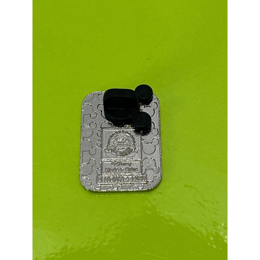 Disney Pin Trading‎ I'll Be Your Mickey Mouse Enamel Pin Light Blue